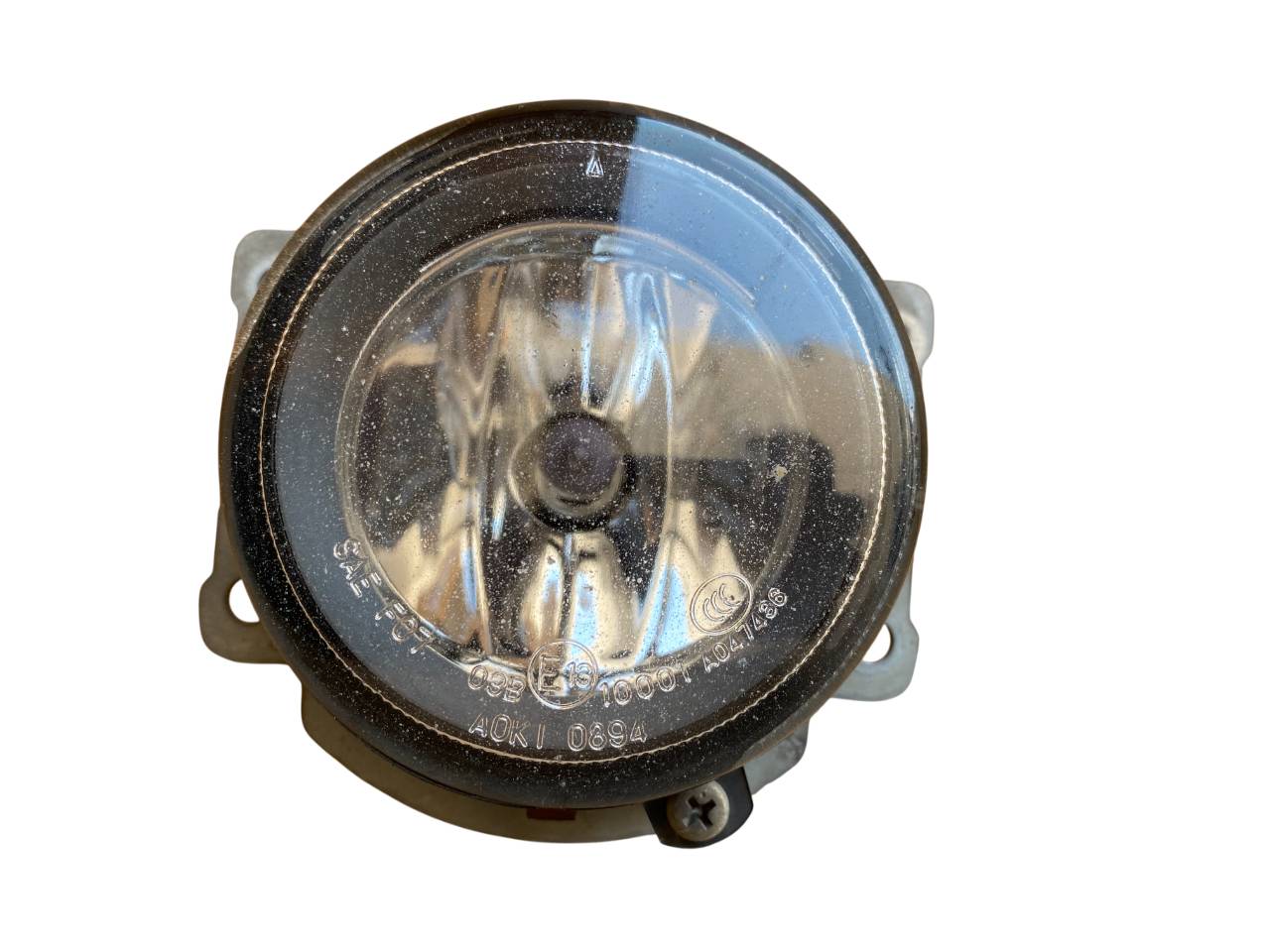 Dodge Attitude 2015 - 2018 Faros Auxiliares Derecho Usado Original - vista 1