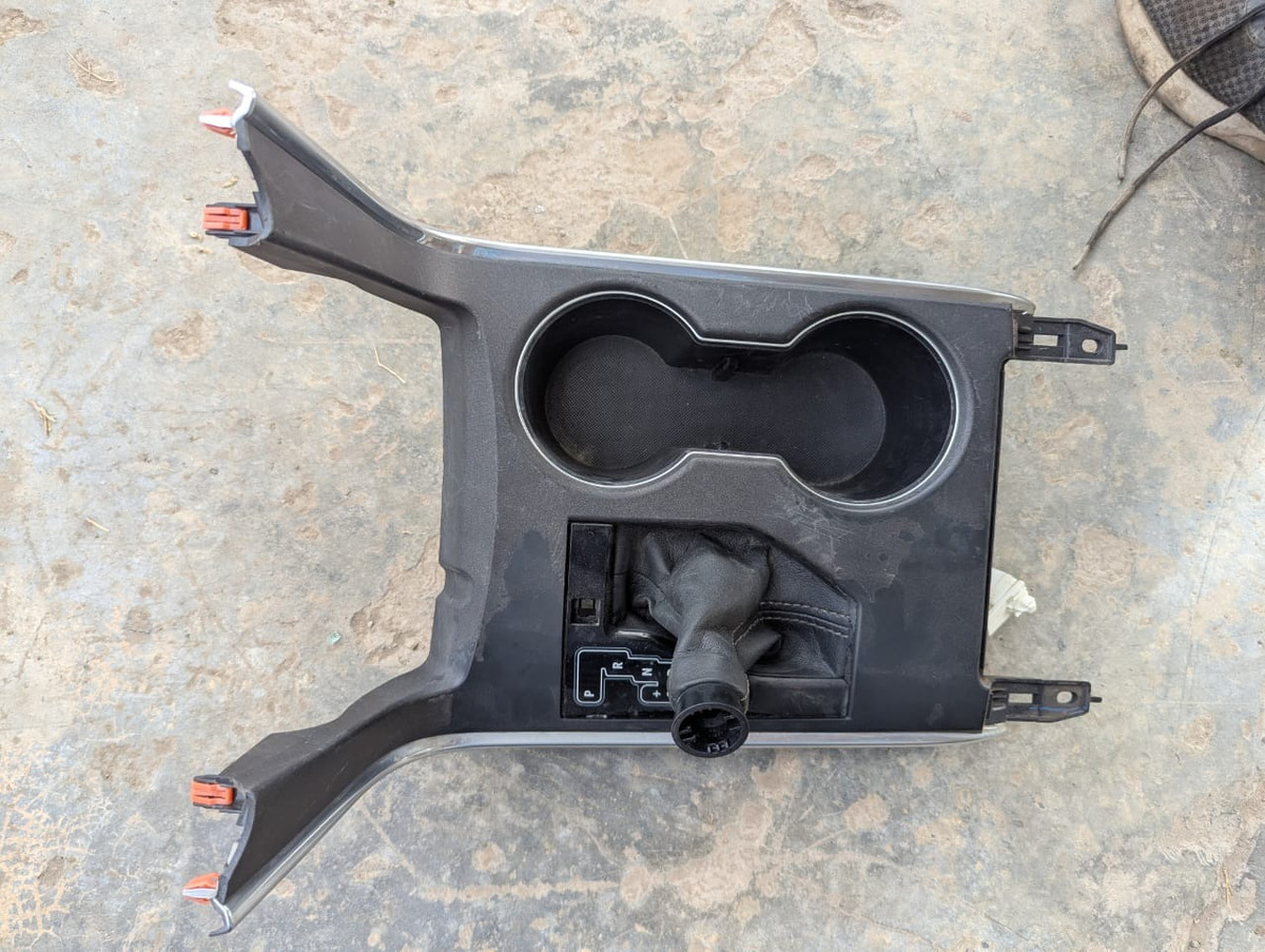Toyota Camry 2011-2016 Bisel De Palanca Original