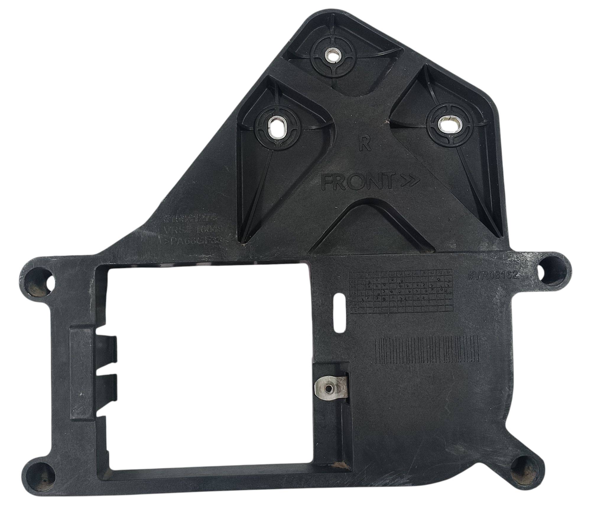 Cadillac Escalade 2010 - 2014 Soporte Trasera Derecho Usado Original