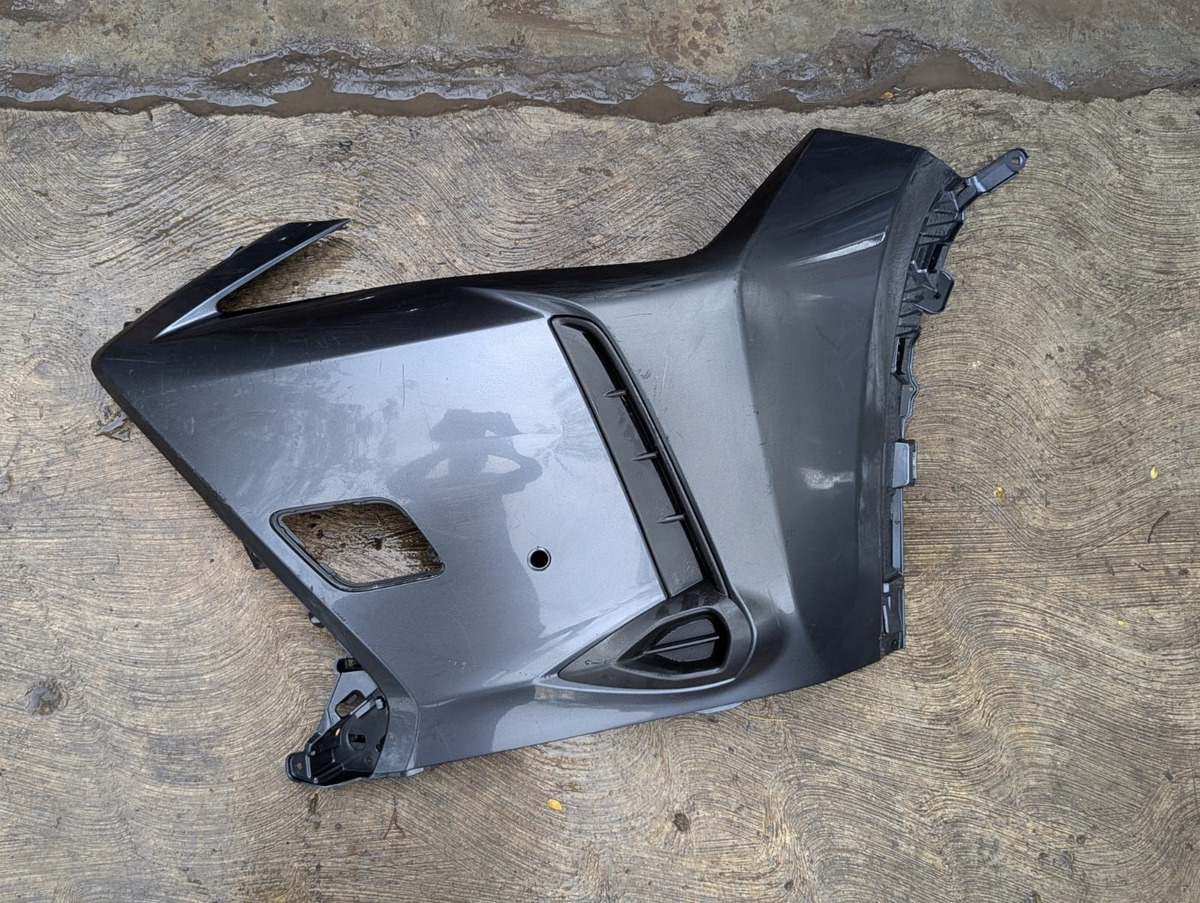 Lexus Ux 250h 2023-2025 Seccion Izquierda Fascia