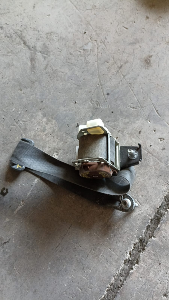 Cinturón Trasero Derecho Ford Fusion 2010-2012 2.5l