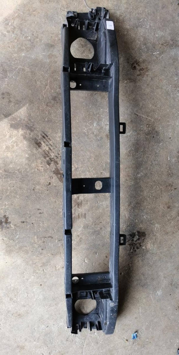 Base De Faro Bigotera Ford Expedition 97-02 Taiwan C/detalle