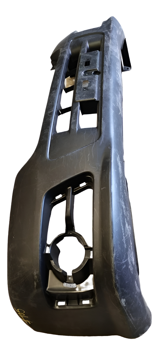 Facia Delantera Nissan Urvan 2007-2012 Taiwan C/detalle - vista 1
