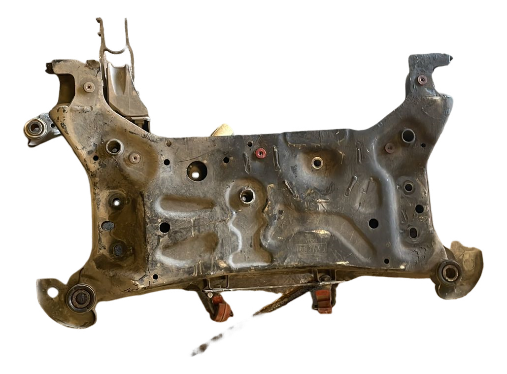 Puente Suspension Del Volvo V40 2015-2018 2.0t Std Usado