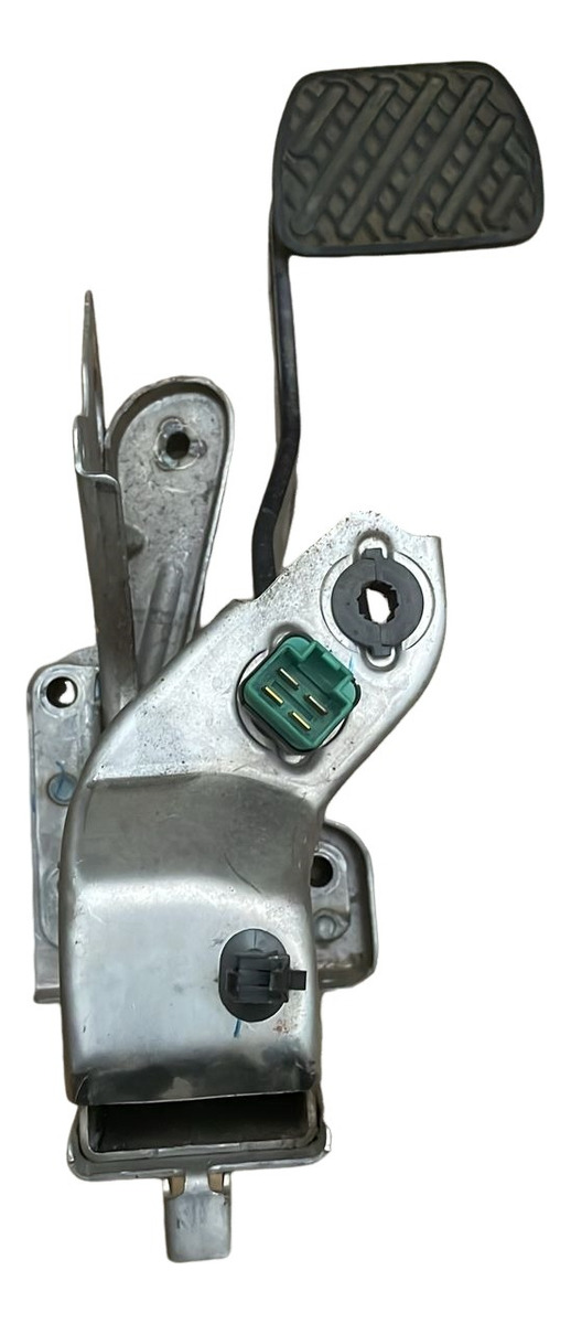 Pedal Freno Con Base Juke 2012-2017 Original Usado