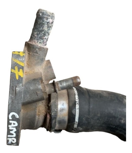 Toma De Agua Toyota Camry 15-18 V6 C/sensor
