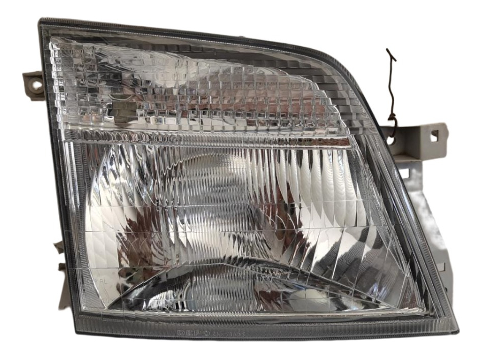 Faro Derecho Nissan Urvan 2002-2006 Taiwan C/detalle - vista 1