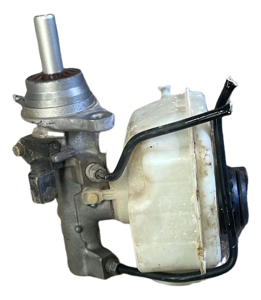 Bomba Frenos C/deposito Jetta 2011-2018 Usado Original