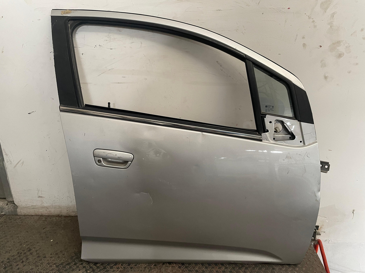 Chevrolet Beat 18-21 Spark 11-17 Puerta Delantera Derecha - vista 1