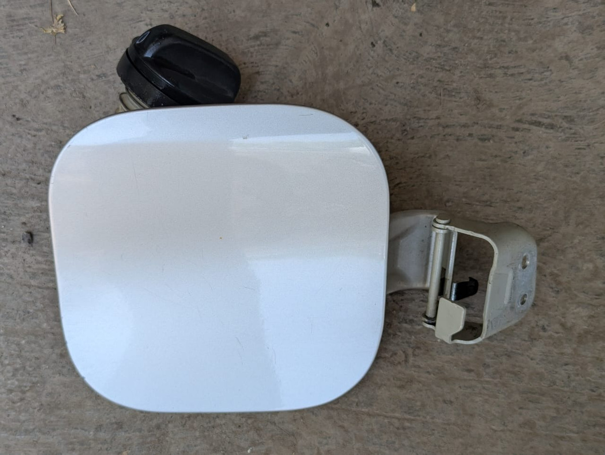 Suzuki Vitara 2016-2020 Tapa De Gasolina