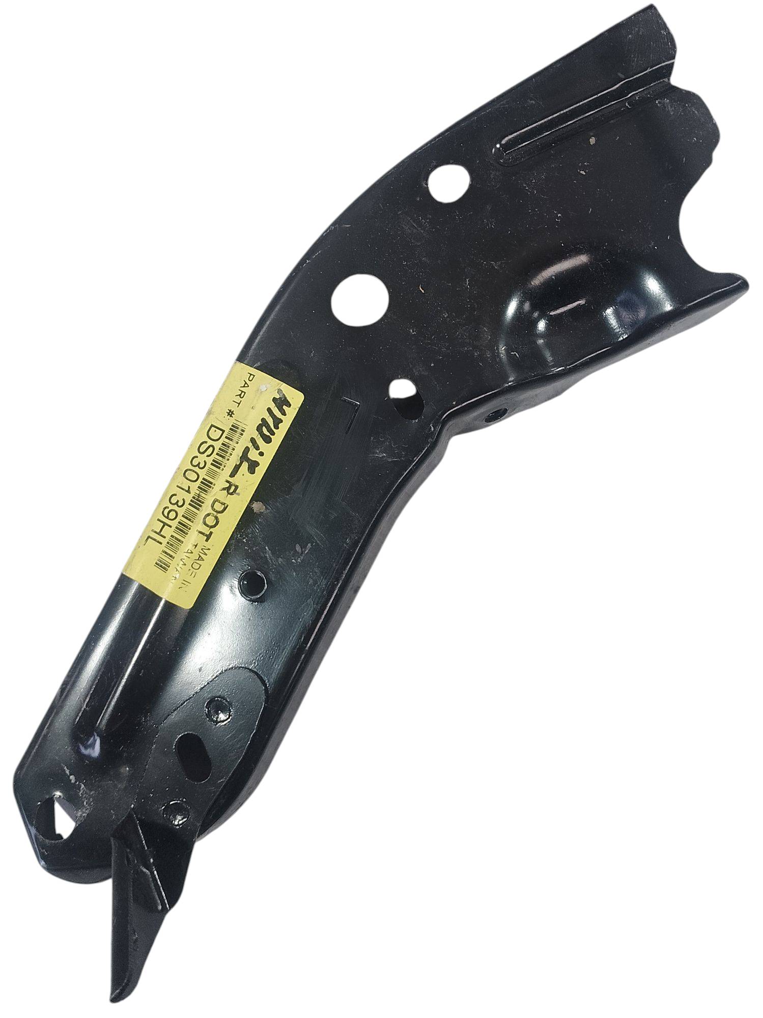Nissan Sentra 2013 - 2019 Marcos Delantera Izquierdo Usado Generico