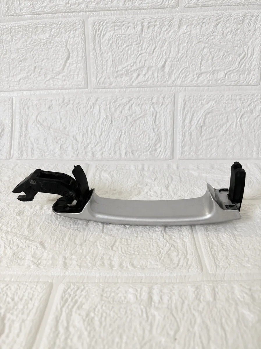 Manija Jaladera Exterior Jetta A4 Golf 2007 2014 Plateado - vista 1