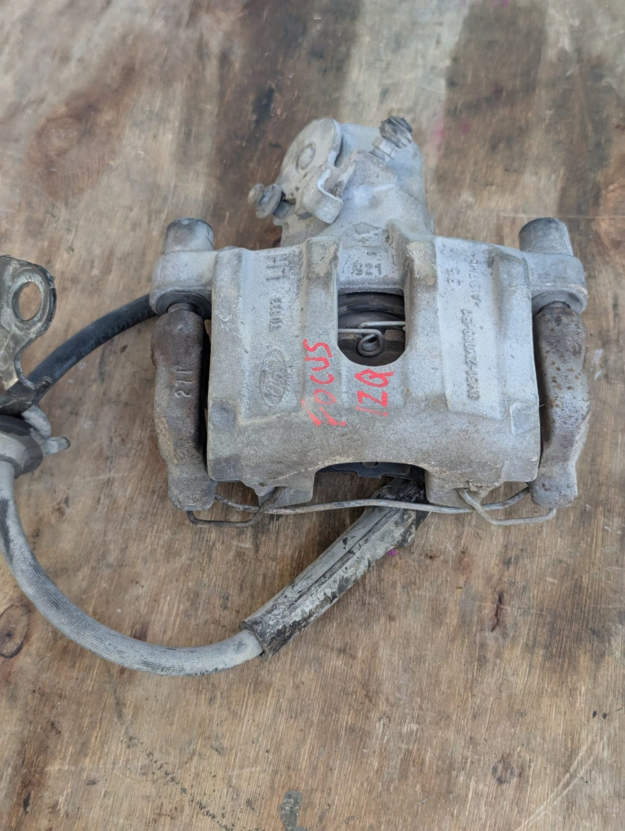 Ford Focus 2012-2015 Caliper Trasero Izquierdo
