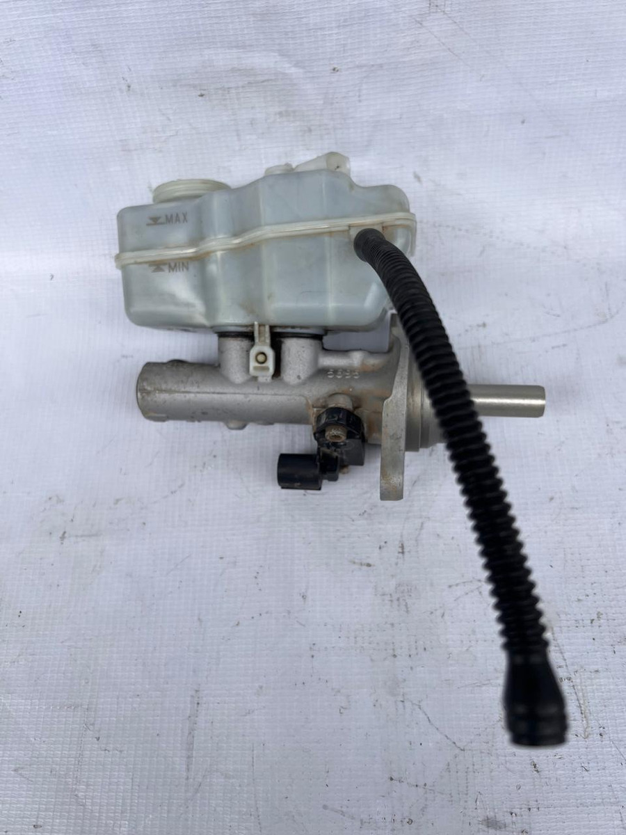 Bomba De Líquido De Frenos Vw Vento 2014-2020 Usado Original