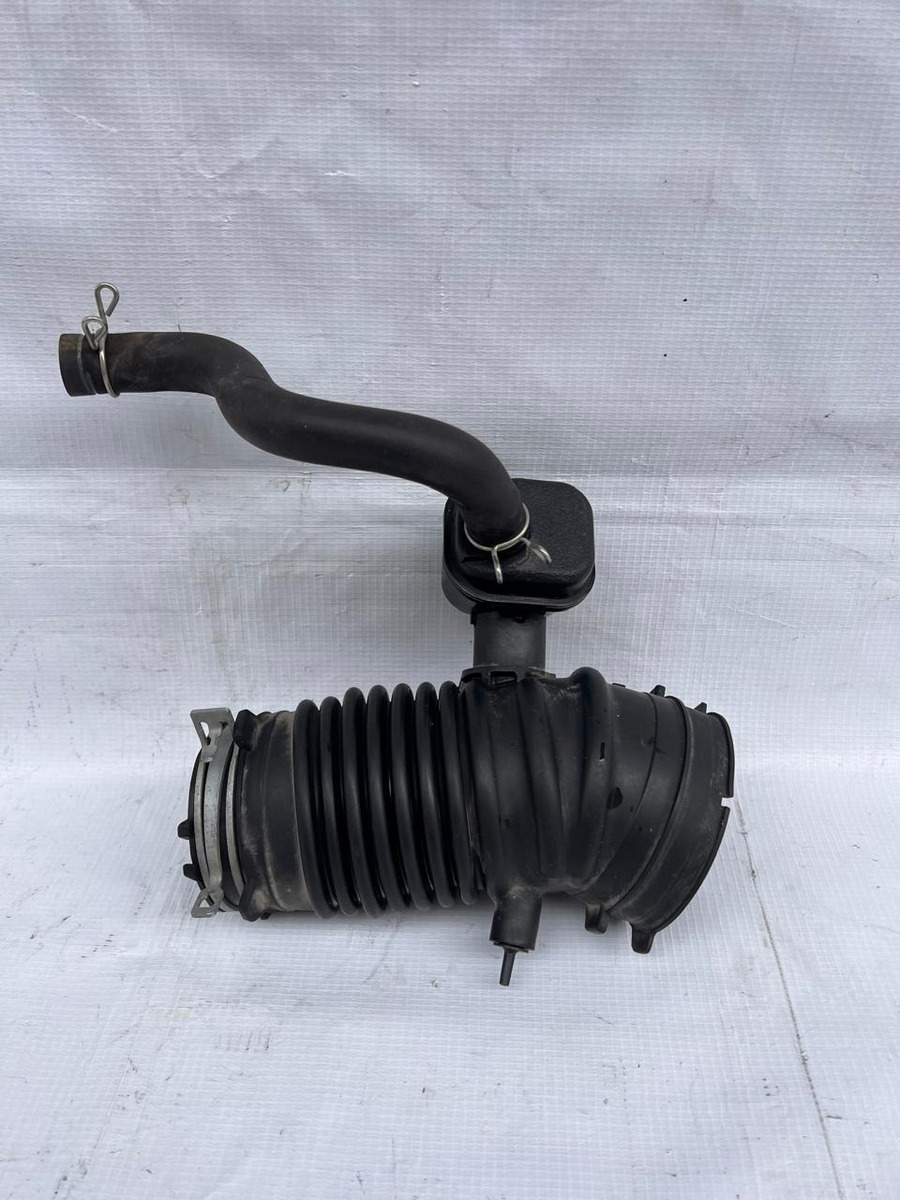 Manguera Filtro De Aire Toyota Rav4 2019-2024 Usado Original