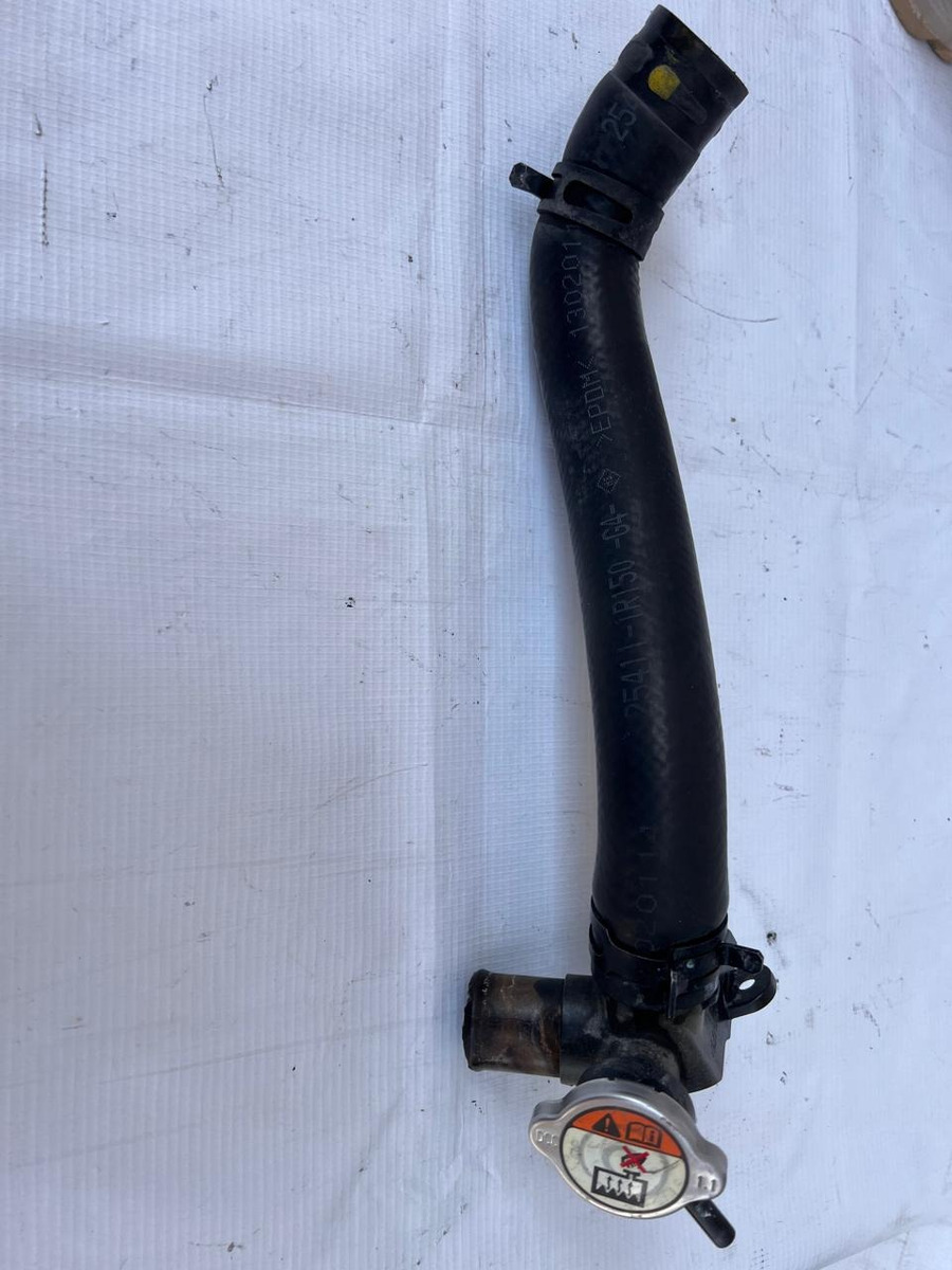 Manguera De Radiador Hyundai Attitude 2012-2014  Original