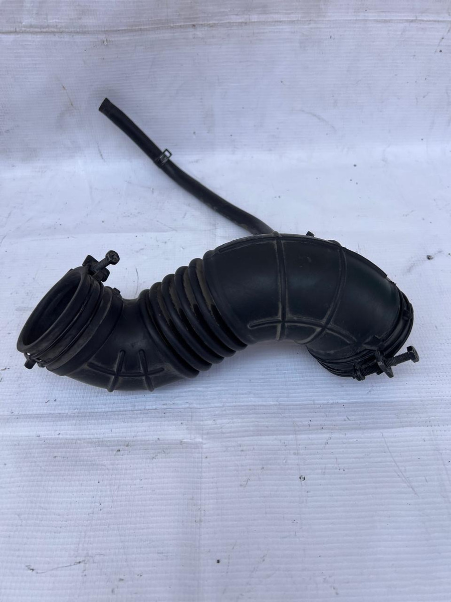 Manguera Filtro De Aire Hyundai Attitude 2012-2014 Original
