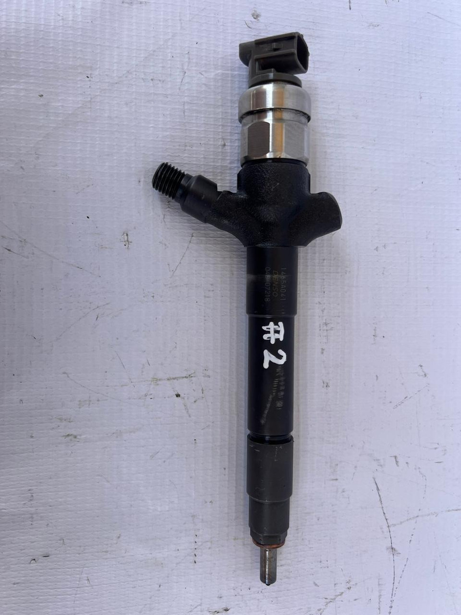 Inyector Mitsubishi L200 Disel 2015-2019 Usado Original 2