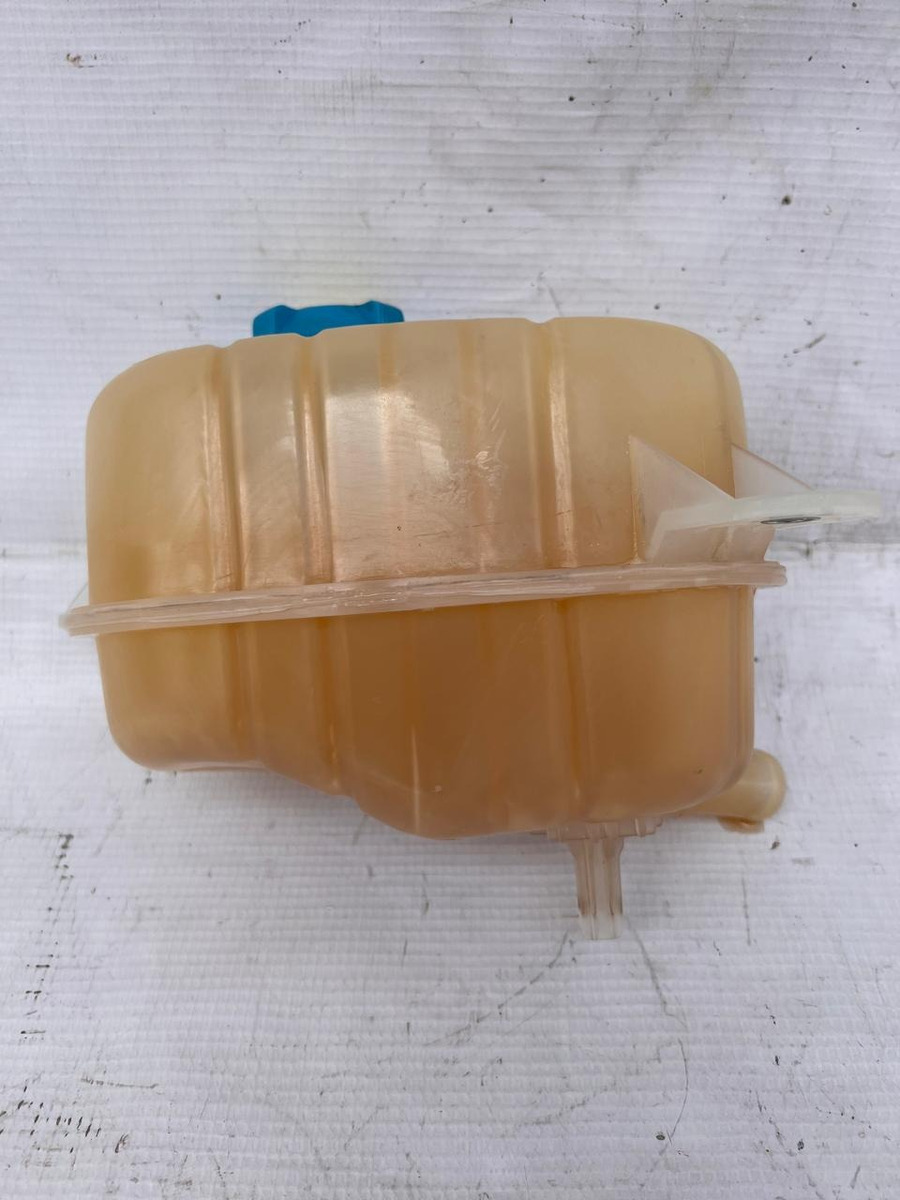 Depósito De Anticongelante Dodge Journey 2022-2024  Original