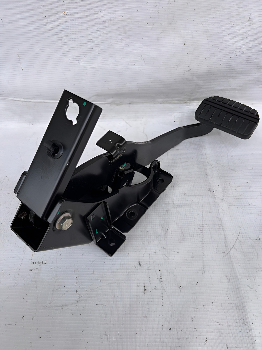 Pedal De Freno Dodge Journey 2022-2024 Usado Original
