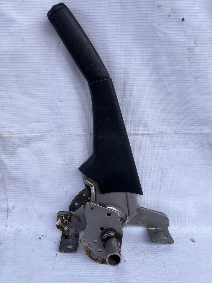 Palanca De Freno De Mano Mitsubishi L200 Disel 2015-2019 Usa