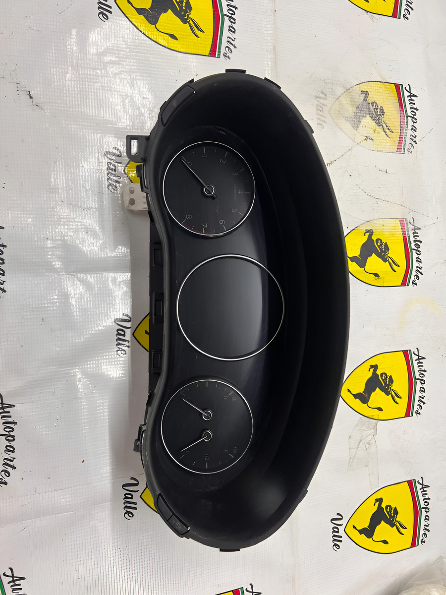 Cluster O Velocímetro Mazda Cx30 2019-2023 Usado Original Negro
