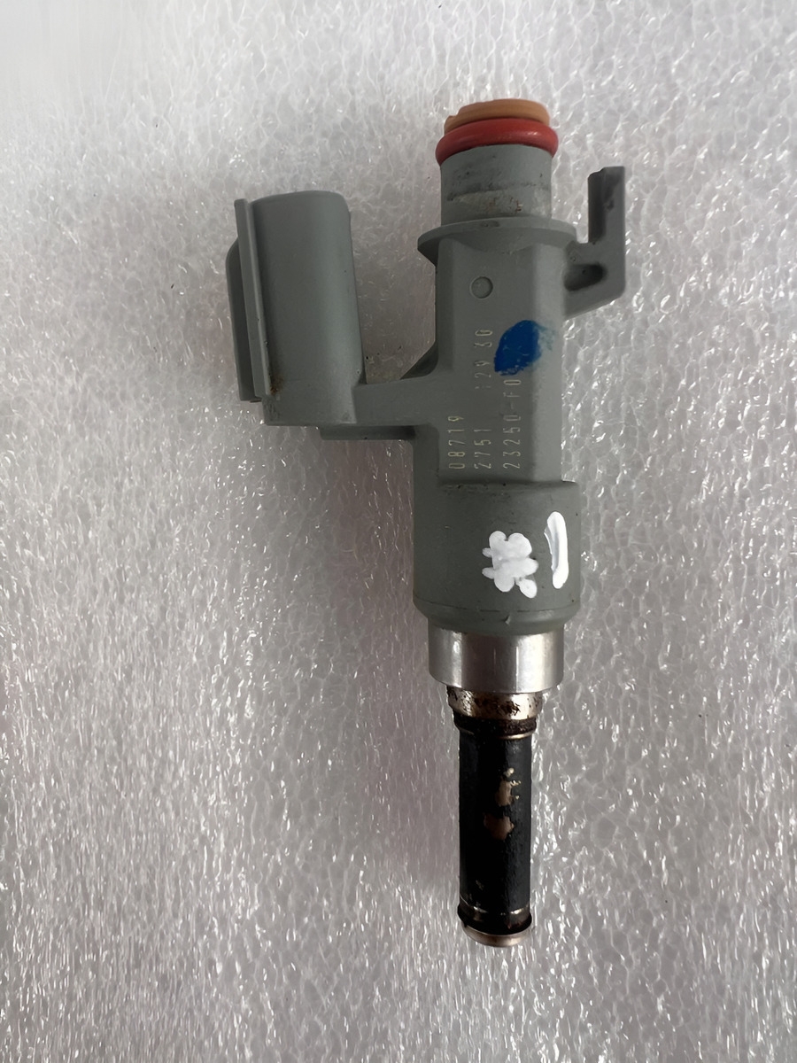 Inyector Toyota Sienna 2021-2024 Usado Original 2