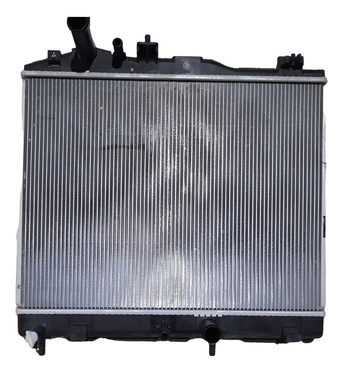 Radiador De Agua Mitsubishi Mirage 14-17  Original