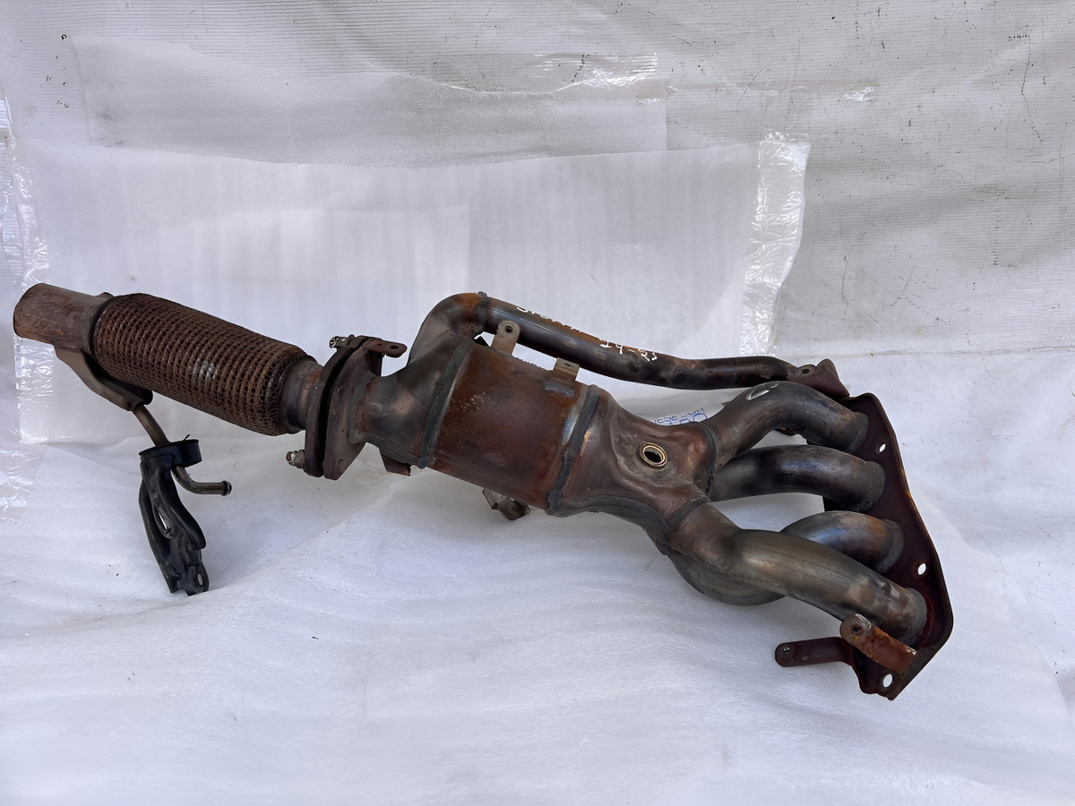 Catalizador Toyota Sienna 2021-2024 Usado Original