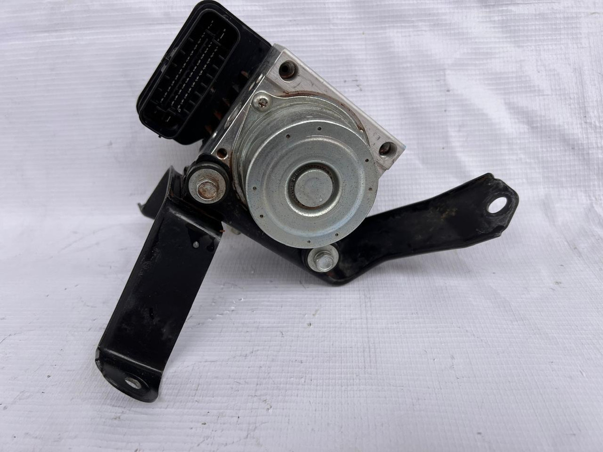 Módulo Abs Mitsubishi L200 2015-2019 Usado Original Diesel