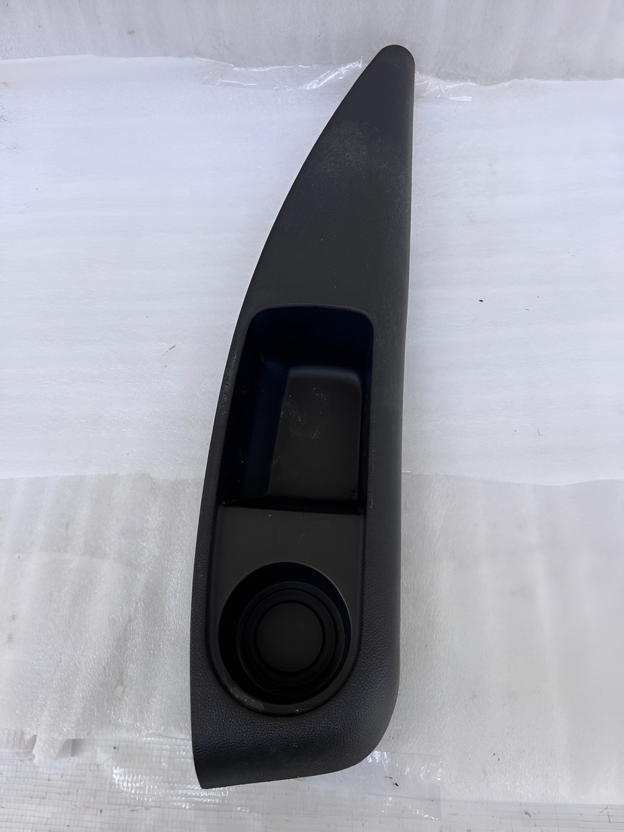 Porta Vasos Trasero Derecho Buick Regal 07-12 Usado Original Negro