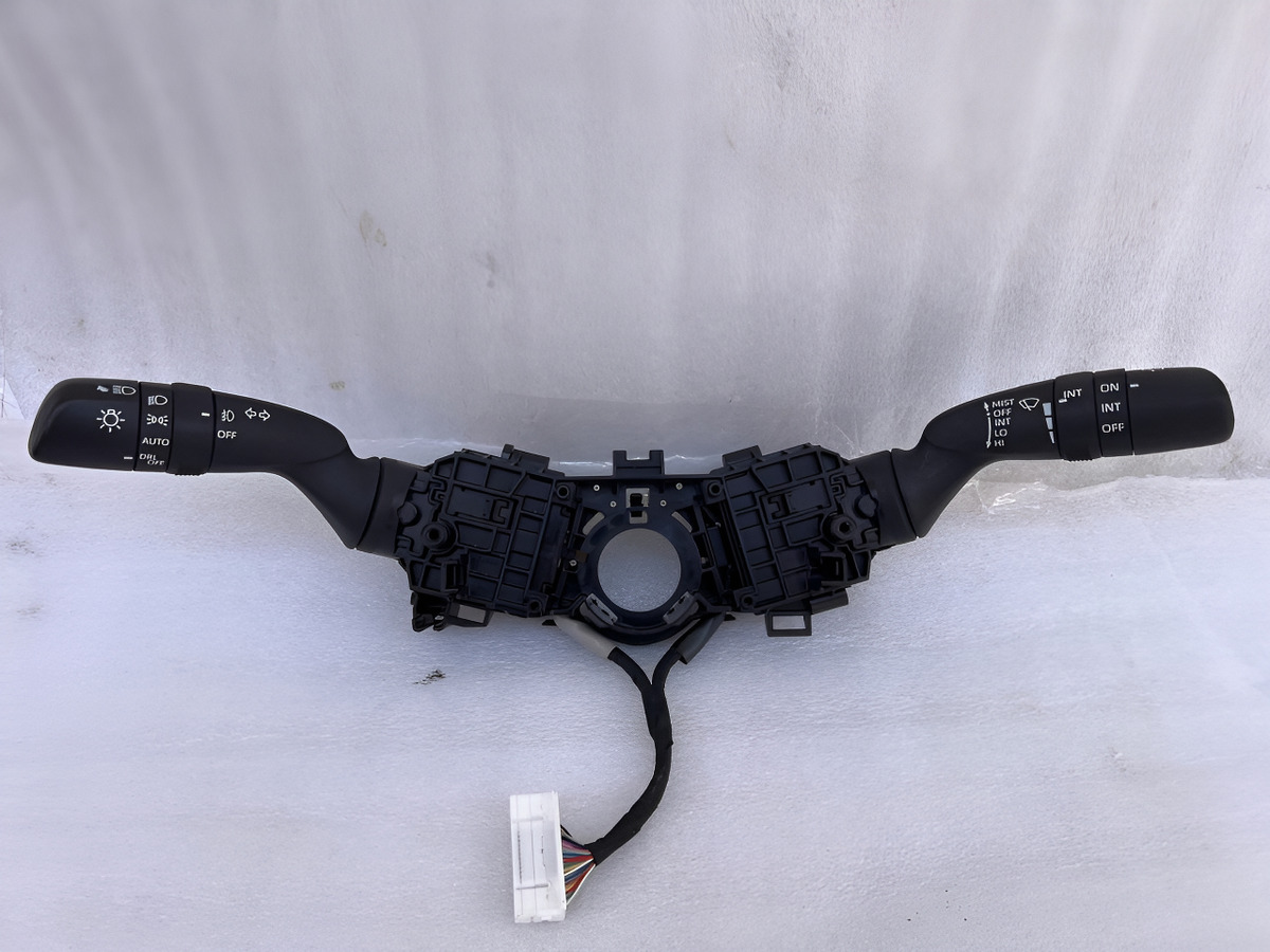 Palanca Direccional/limpiaparabrisas Toyota Sienna 2021-2024