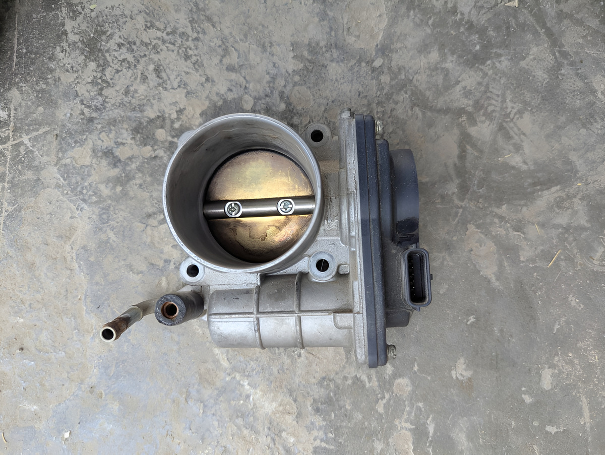 Renault Fluence 2.0 2012-2015 Cuerpo De Aceleracion
