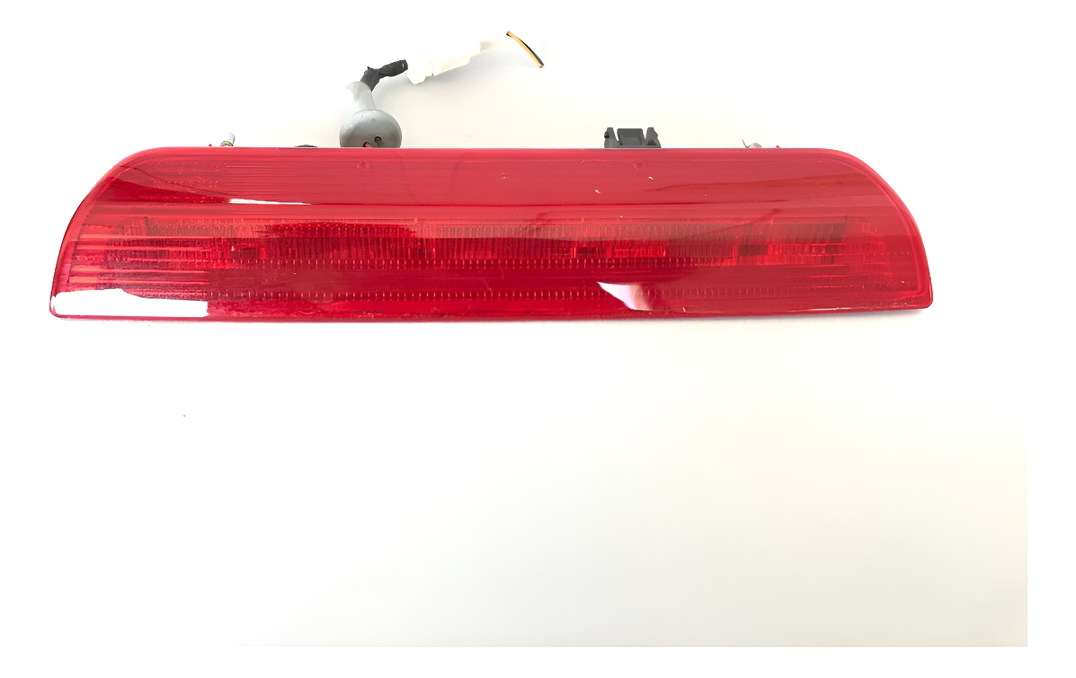Nissan Rogue 2014-2019 Luz De Freno/stop Original Usada