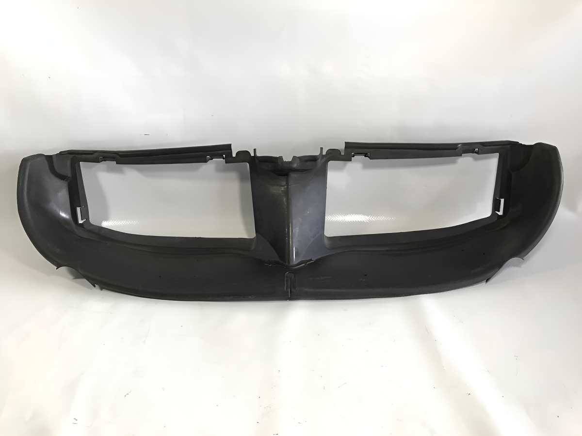 Bmw Serie 3 2006-2011 Ducto Deflector De Radiador