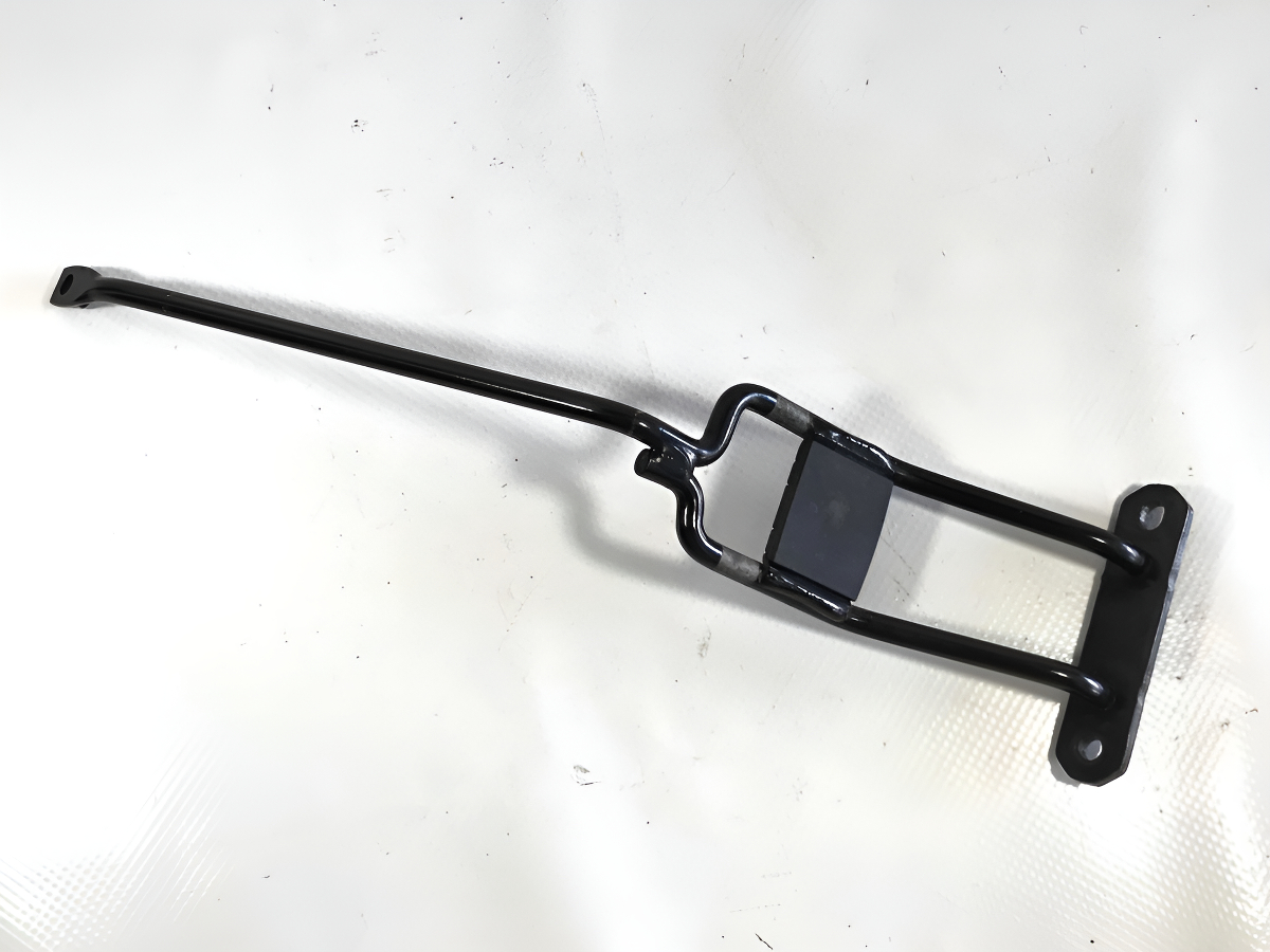 Bmw Serie 3 2006-2011 Soporte De Pestillo De Cofre