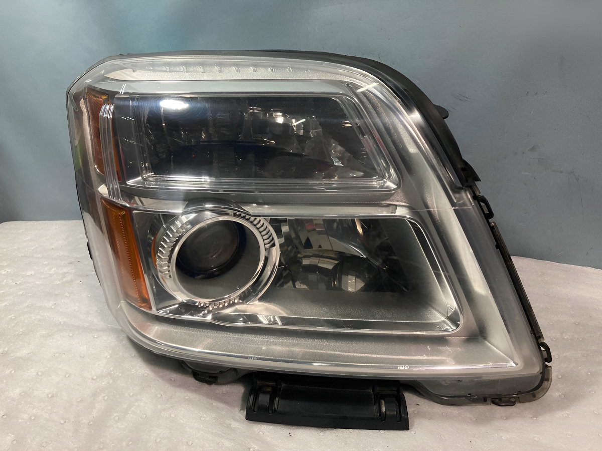 Faro Der GMC Terrain 2010 - 2015