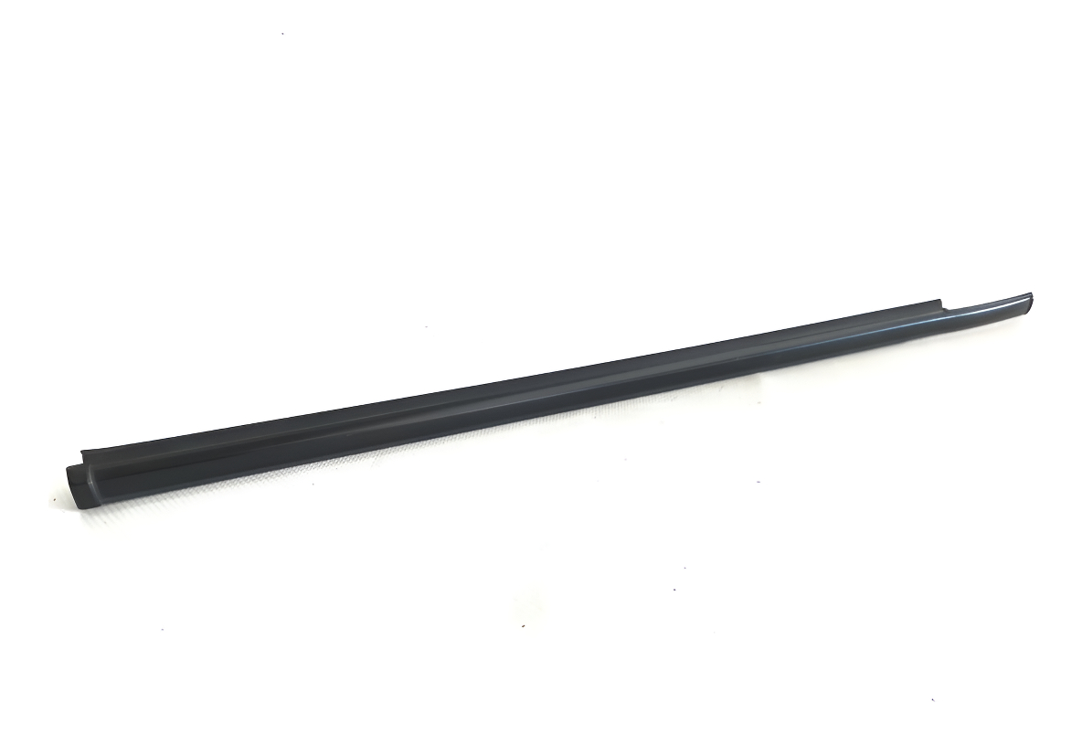 Cañuela Puerta Trasera Izquierda Nissan Versa 2012-2019.