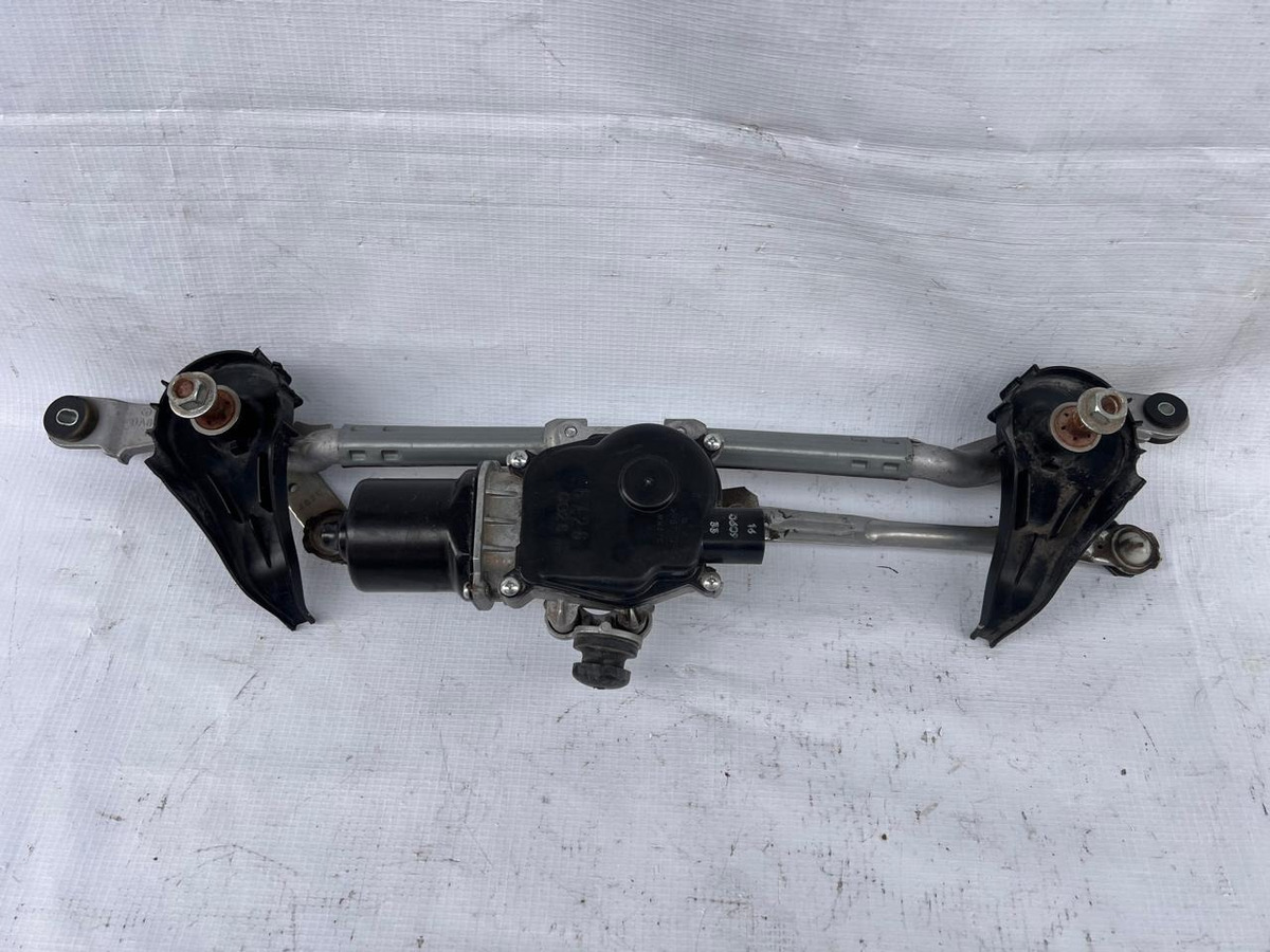 Motor De Limpiaparabrisas Mazda Cx-3 2016-2022 Uso Original