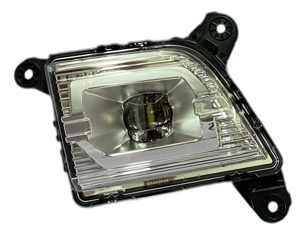 Faro De Niebla Izquierdo Chevrolet Cheyenne 2019-2022 - vista 1