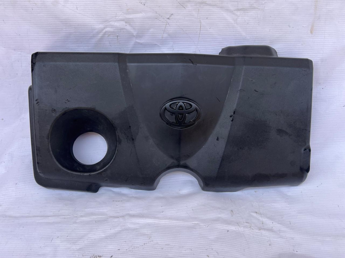 Tapa Embellecedora Motor Toyota Rav4 2019-2023 Uso Original