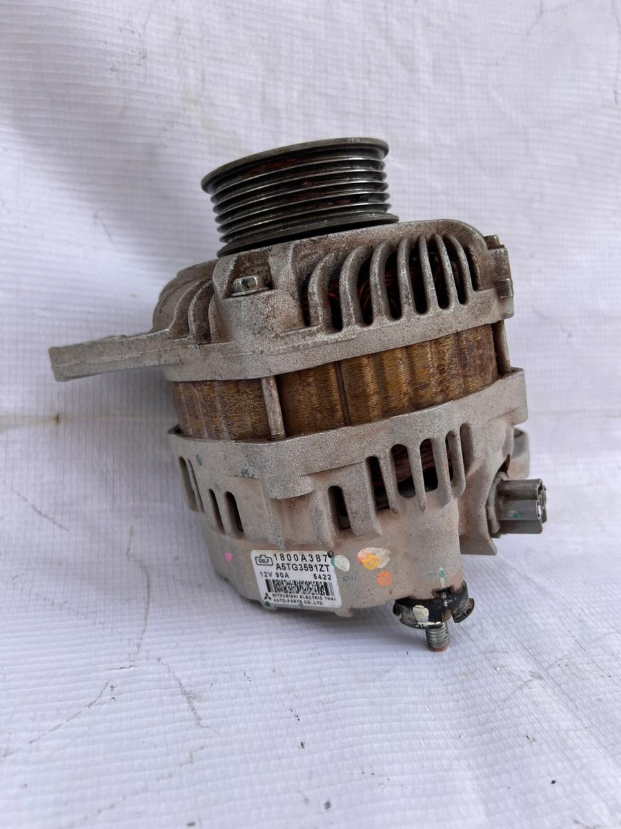 Alternador Mitsubishi L200 Diesel 2015-2019 Usado Original
