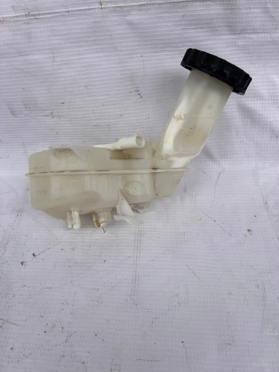 Depósito Líquido De Frenos Mitsubishi Outlander 2007-2013
