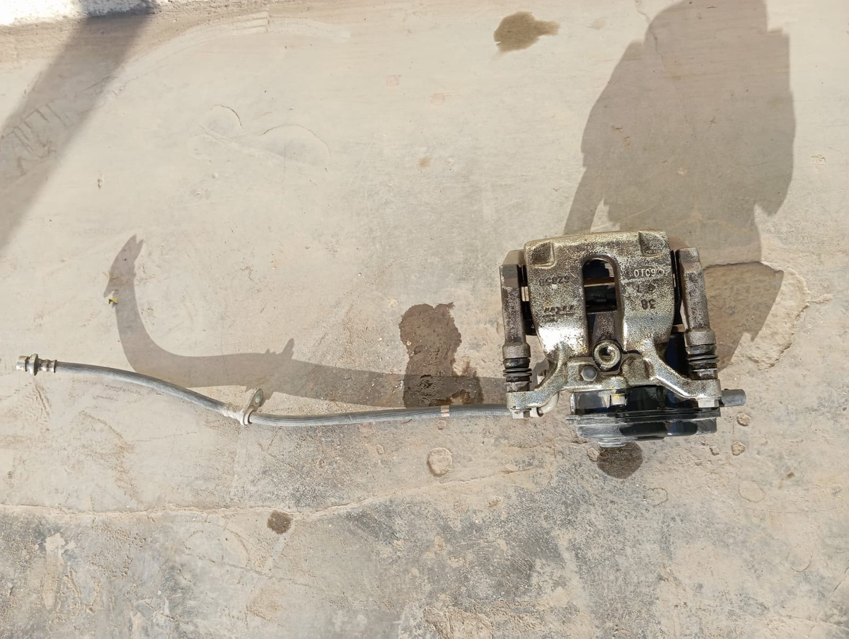 Caliper Trasero Derecho Electrónico Honda Hrv 2016-2021