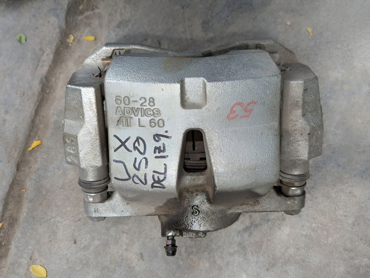 Lexus Ux250h 2023-2024 Caliper Delantero Izquierdo