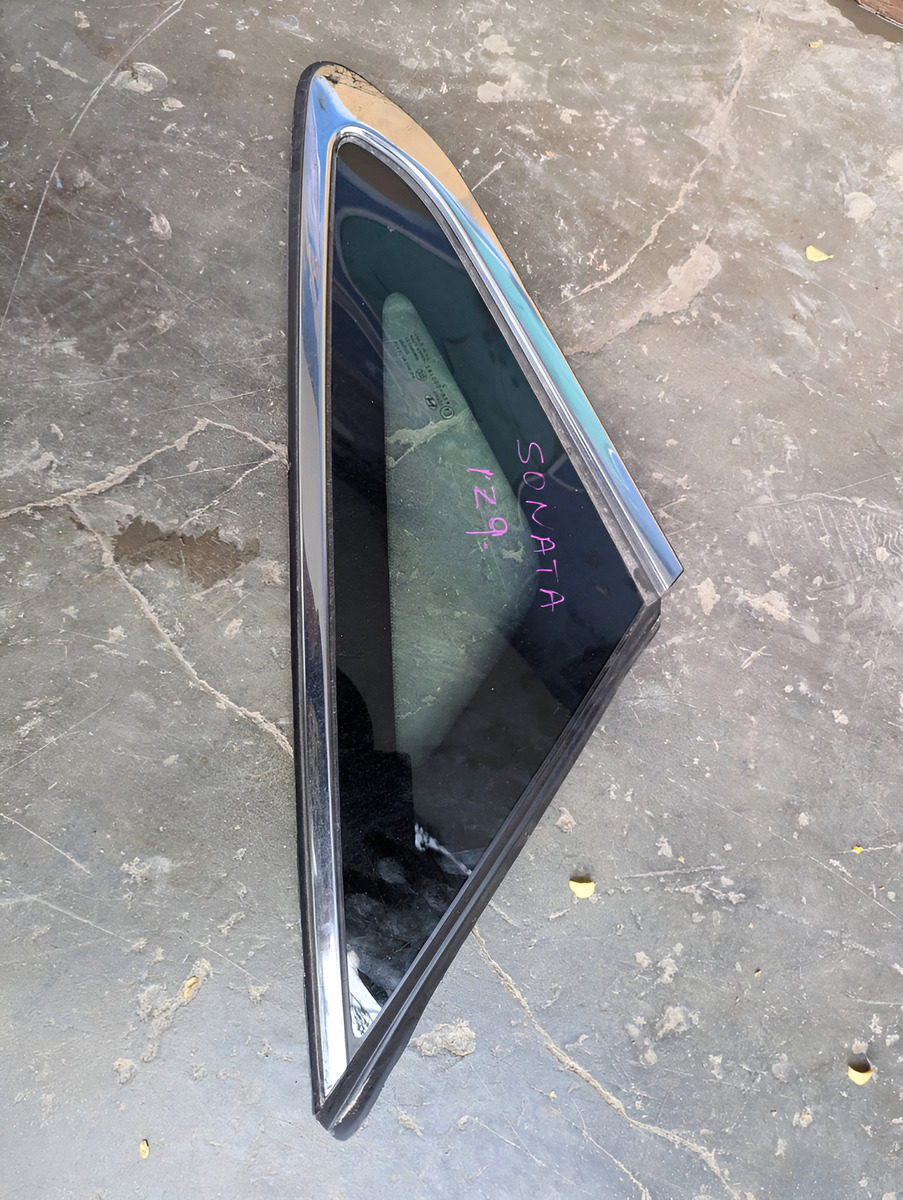 Hyundai Sonata 2015-2017 Vidrio Aleta Izquierda