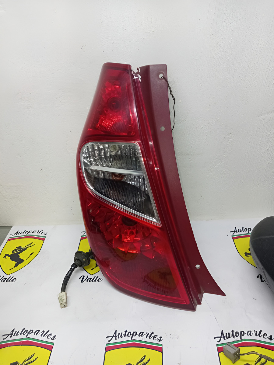 Calavera Izquierda Hyundai I10 Hb 2012-2014 Usado Original Izquierdo/conductor Rojo - vista 1