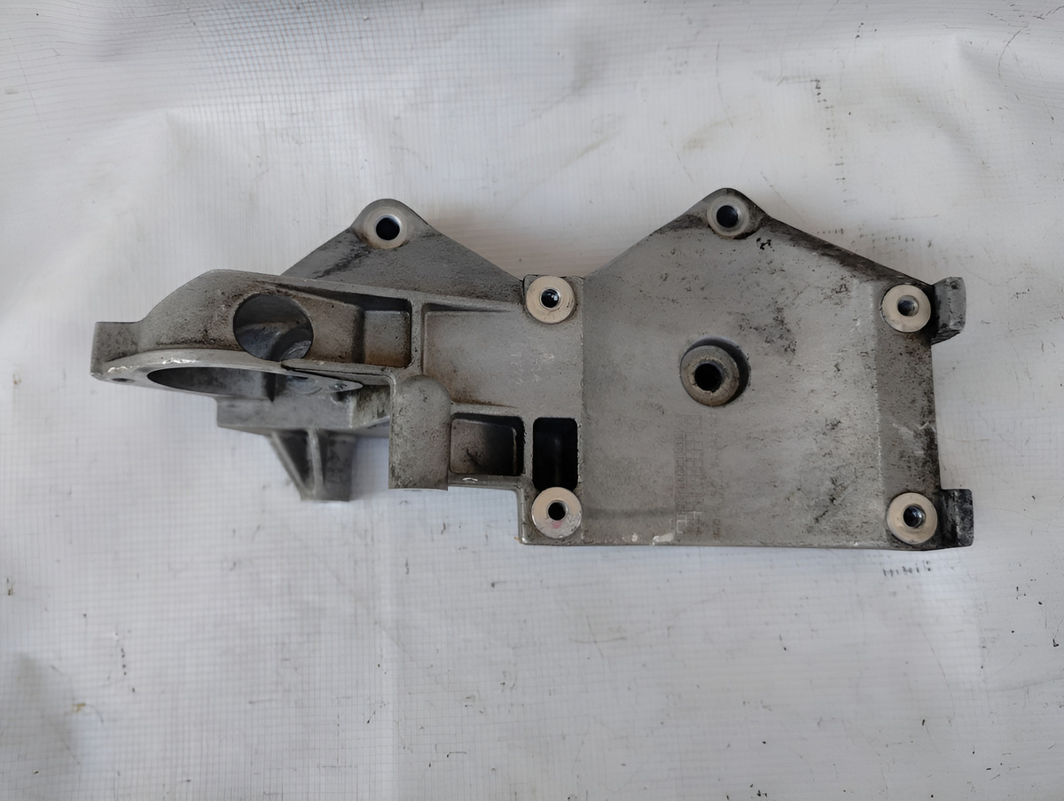 Base De Compresor Chevrolet Aveo 2015 Usado Original