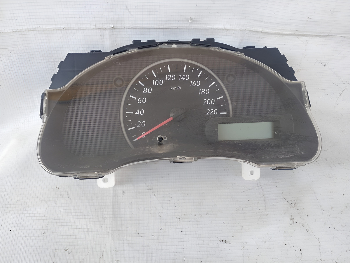 Velocímetro Nissan March 2012-2019 Usado Original Negro