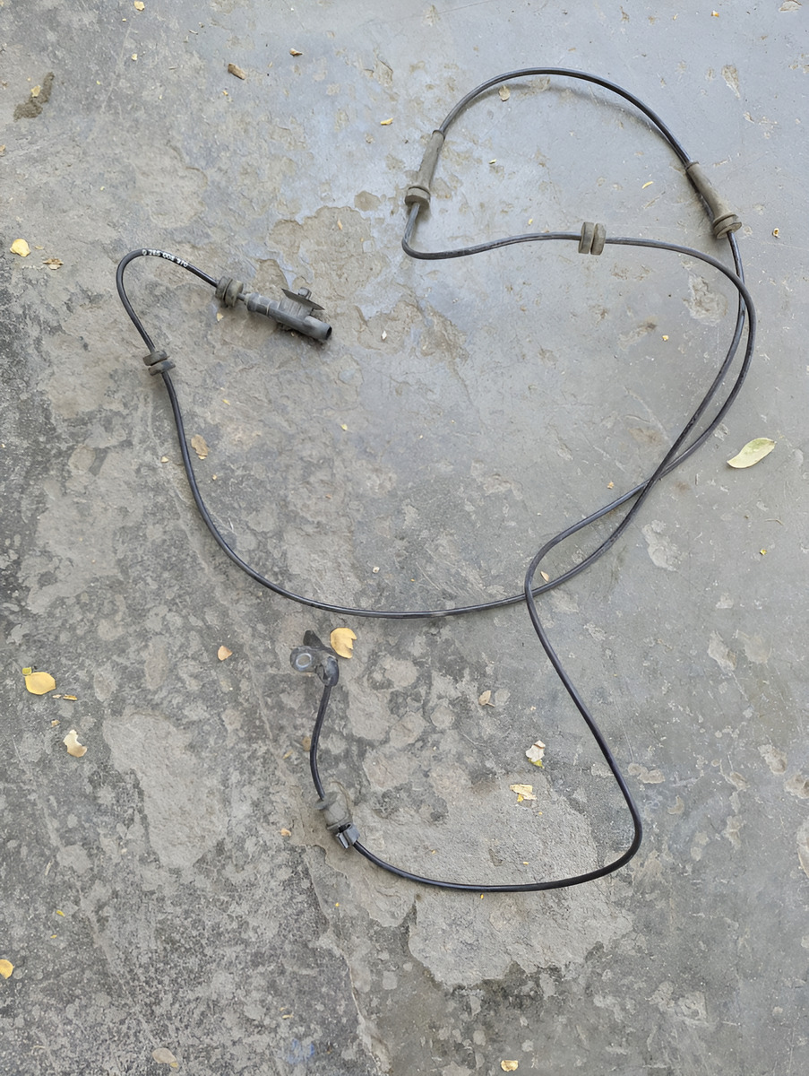 Ram 700 3p 2015-2020 Sensor Abs Trasero Izquierdo